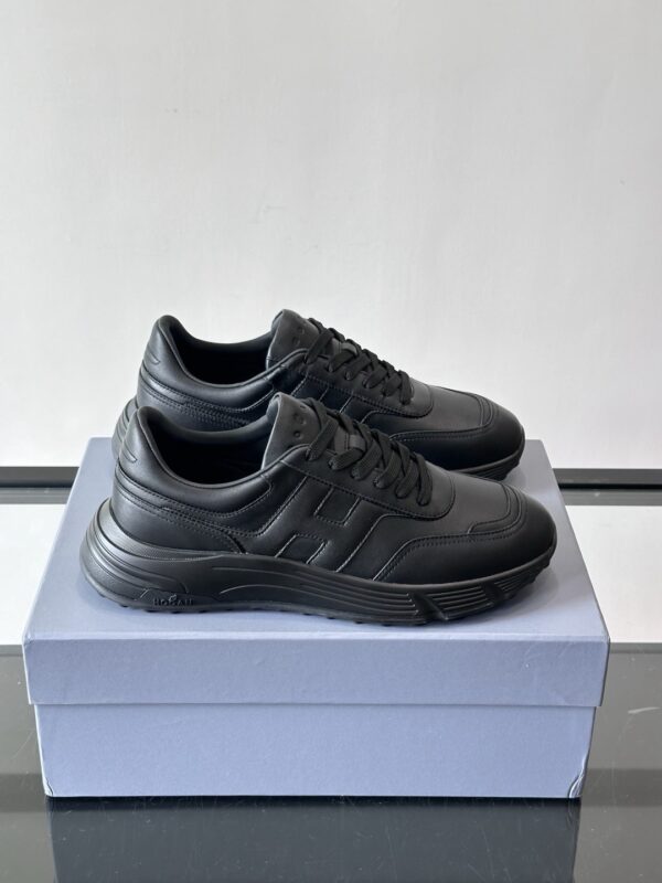 Hogan authentic quality sneakers 2025