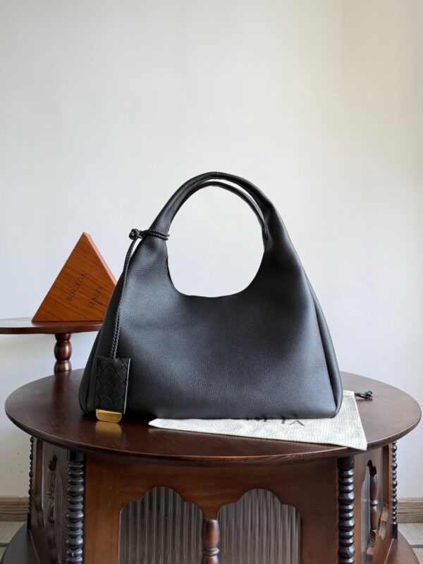 Bottega Veneta bag authentic quality 2025