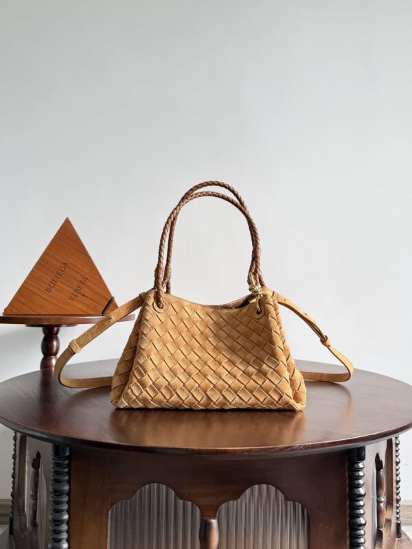 Bottega Veneta bag authentic quality 2025