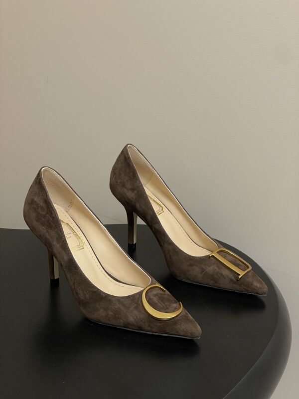 Christian Dior authentic quality shoes 2025