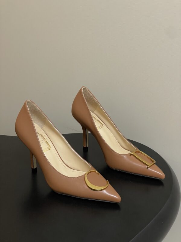 Christian Dior authentic quality shoes 2025