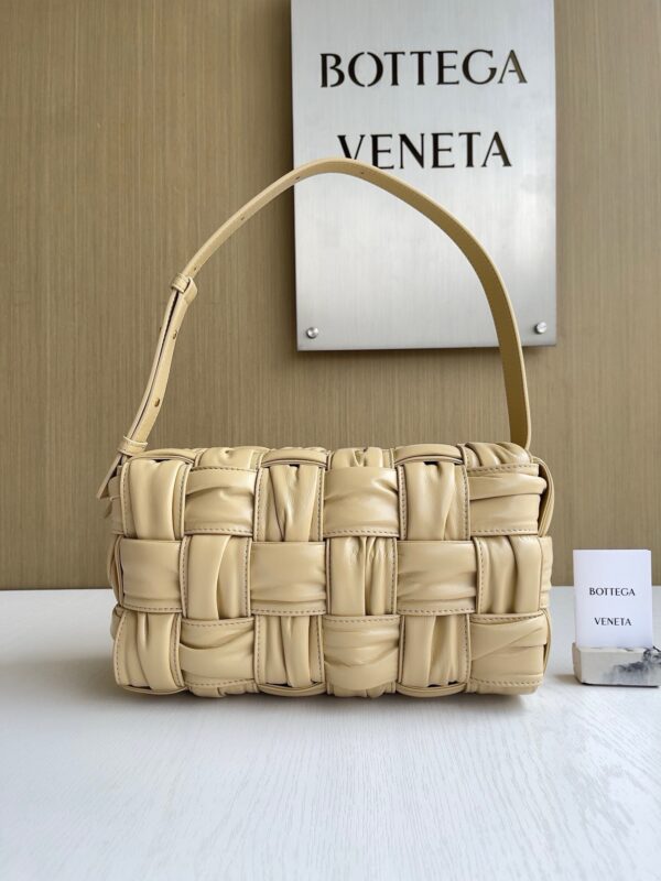 Bottega Veneta bag authentic quality 2025