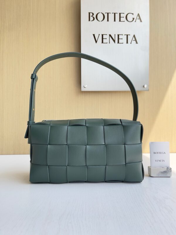 Bottega Veneta bag authentic quality 2025