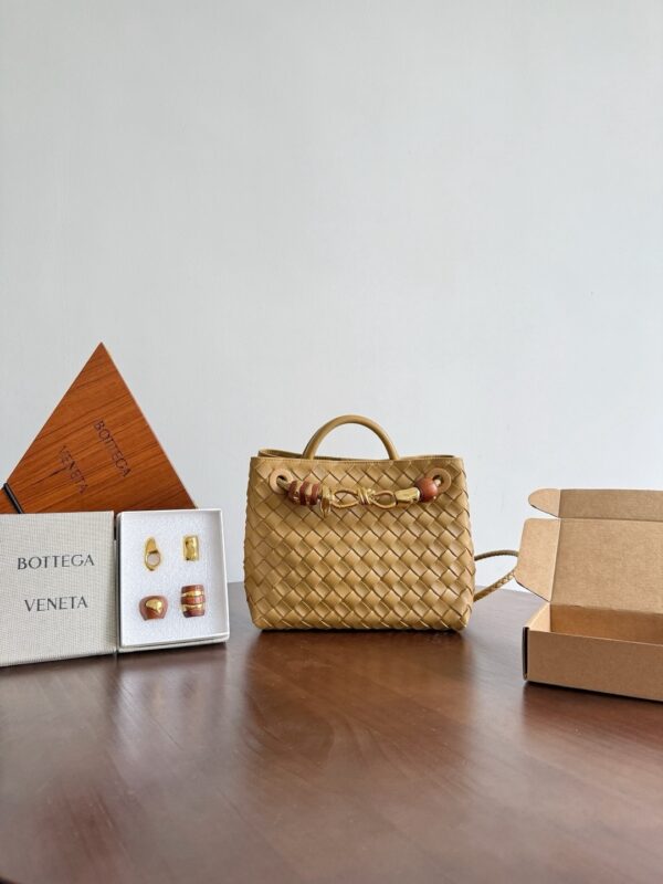 Bottega Veneta bag authentic quality 2025