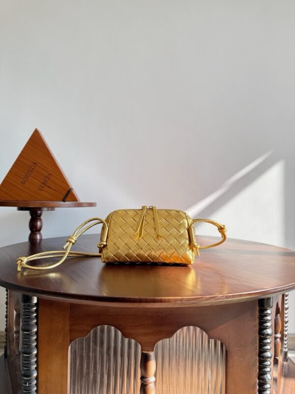 Bottega Veneta bag authentic quality 2025