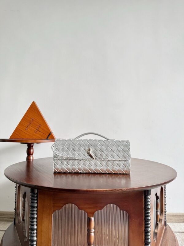 Bottega Veneta bag authentic quality 2025