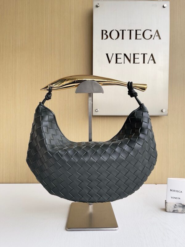 Bottega Veneta bag authentic quality 2025