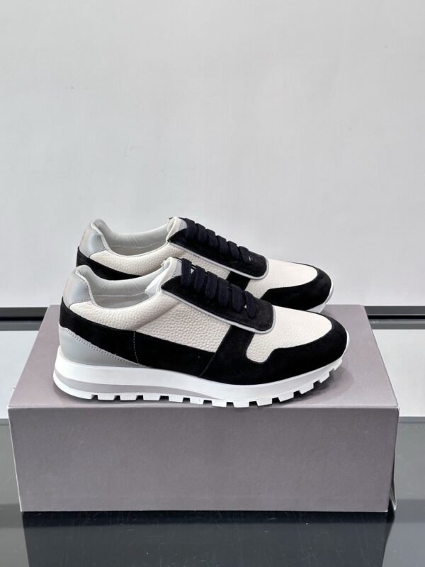 Brunello Cucinelli authentic quality sneakers 2025