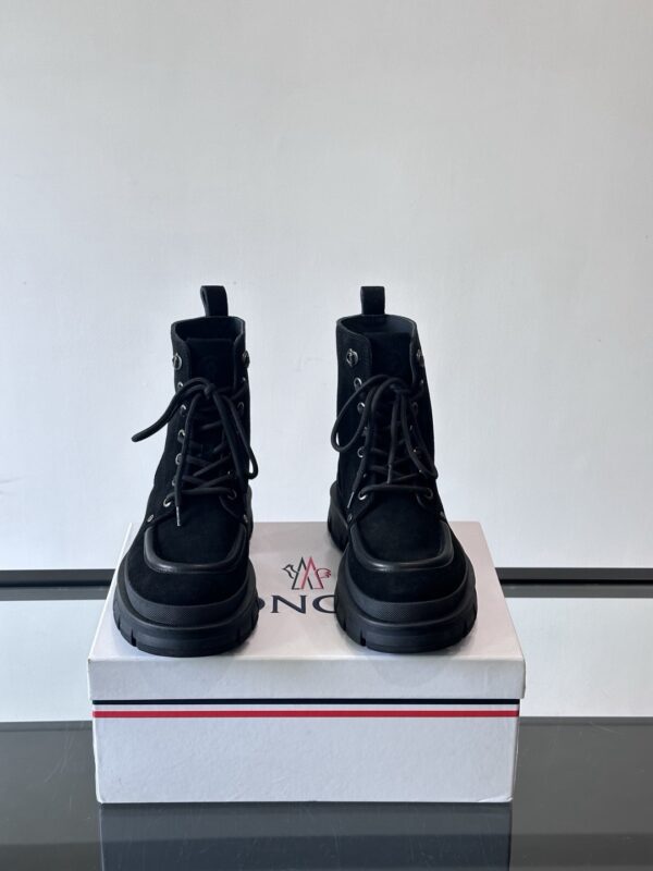 Moncler authentic quality boots 2025
