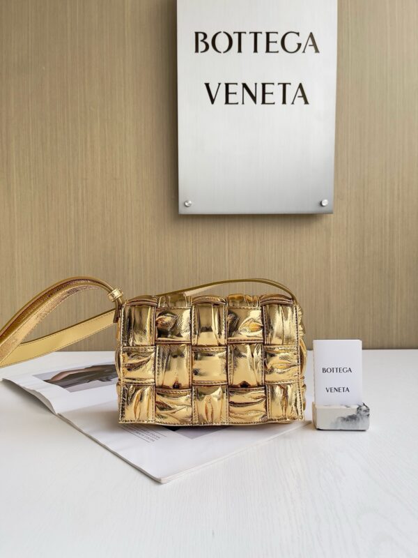 Bottega Veneta bag authentic quality 2025