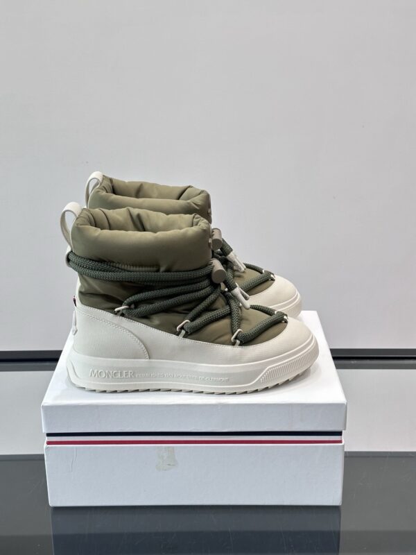 Moncler authentic quality boots 2025
