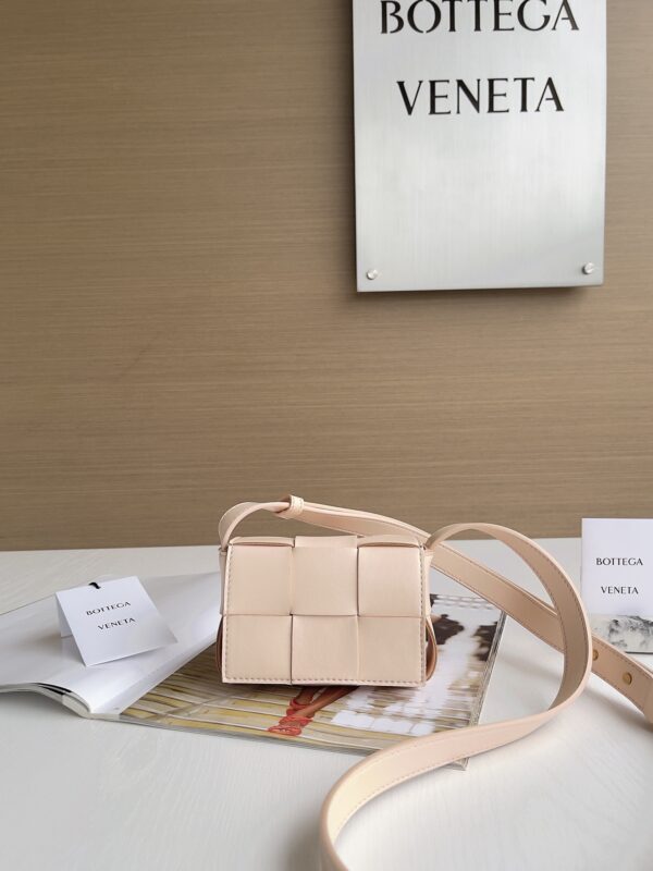 Bottega Veneta bag authentic quality 2025