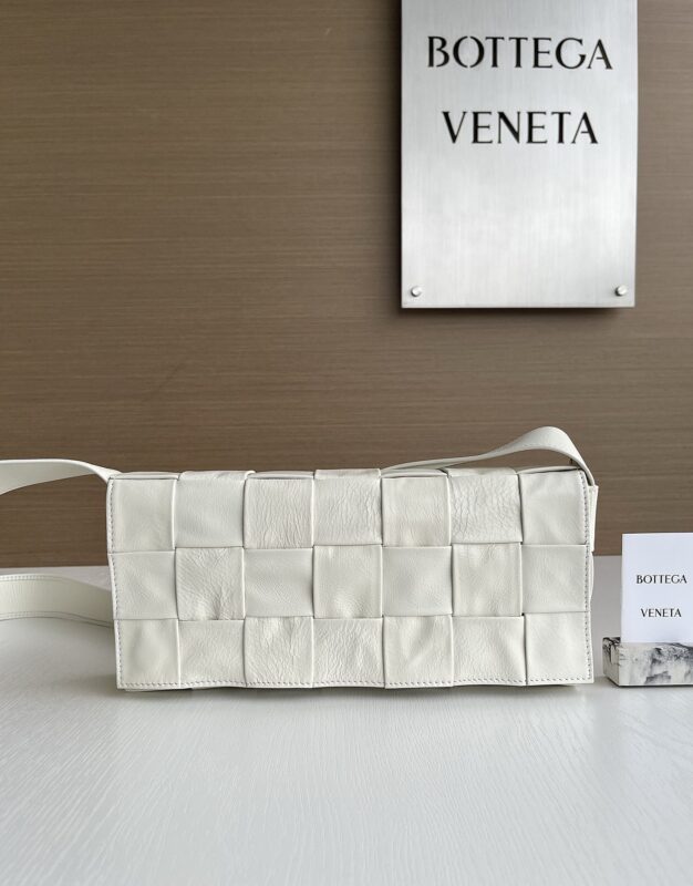 Bottega Veneta bag authentic quality 2025