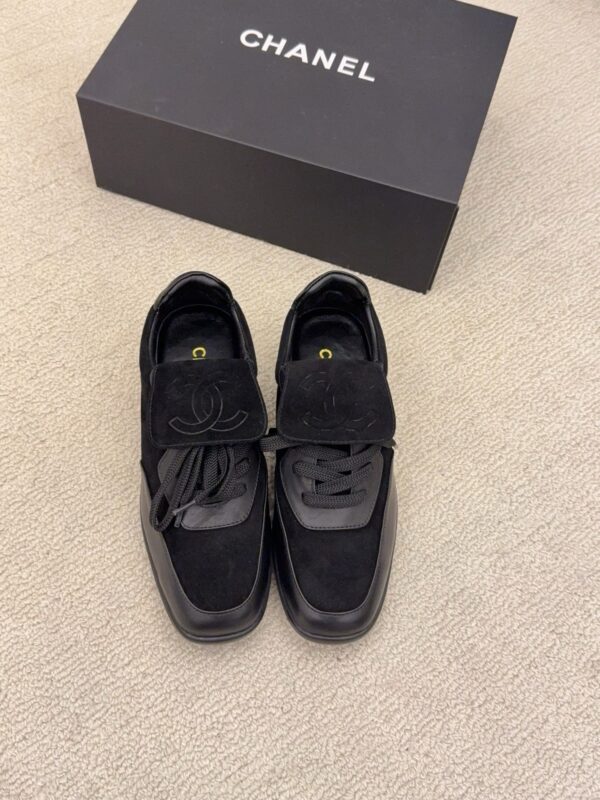 Chanel authentic quality sneakers 2025