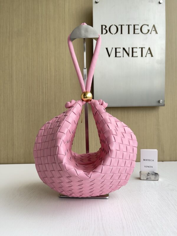 Bottega Veneta bag authentic quality 2025