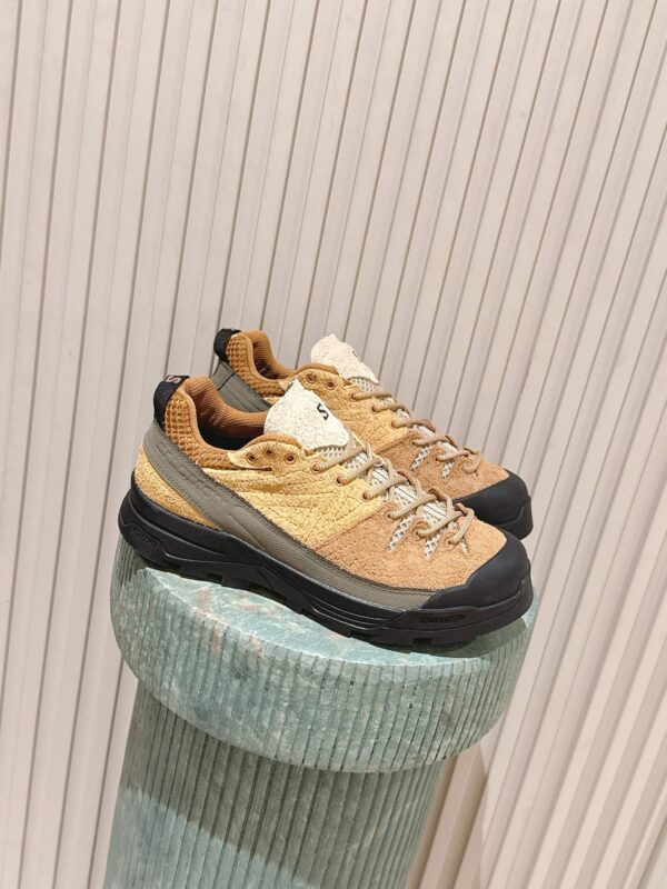 Salomon authentic quality sneakers 2025