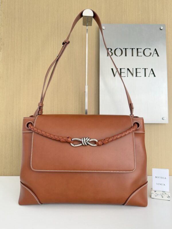 Bottega Veneta bag authentic quality 2025