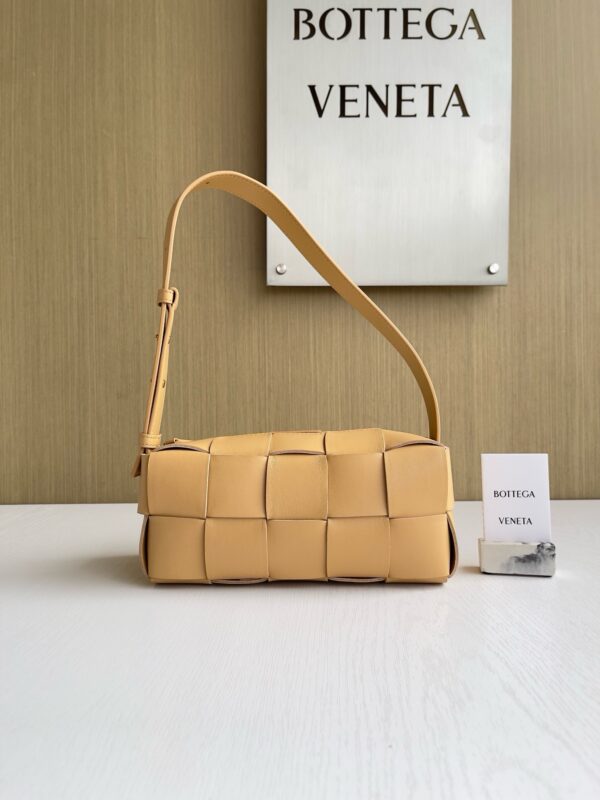 Bottega Veneta bag authentic quality 2025