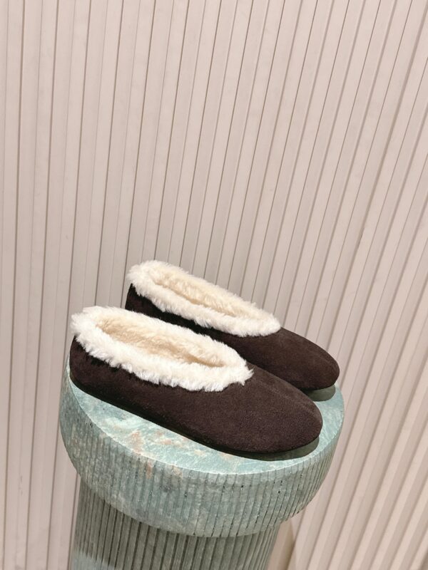 The Row authentic quality shoes 2025