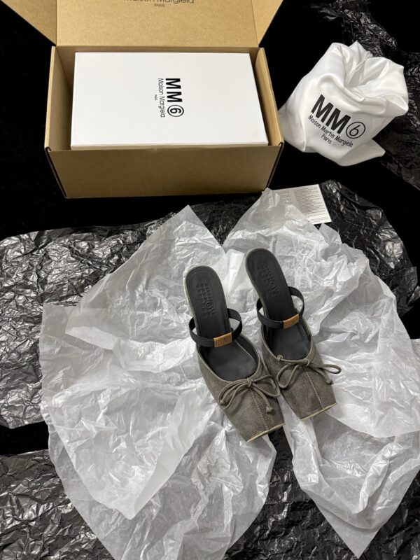 Maison Margiela authentic quality shoes 2025