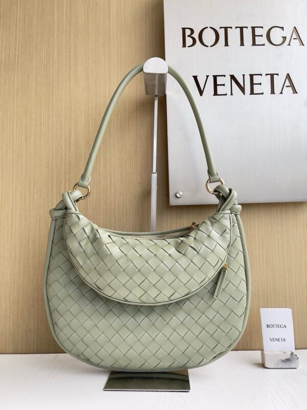 Bottega Veneta bag authentic quality 2025