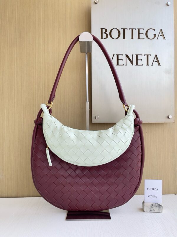 Bottega Veneta bag authentic quality 2025