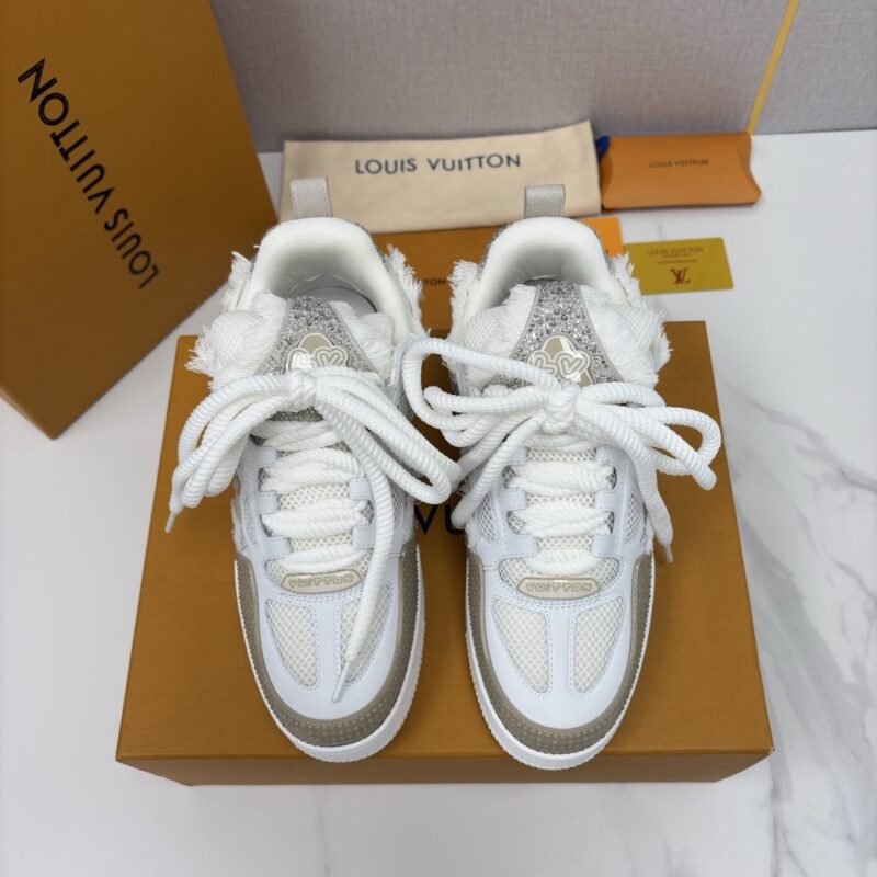 Louis Vuitton men sneakers