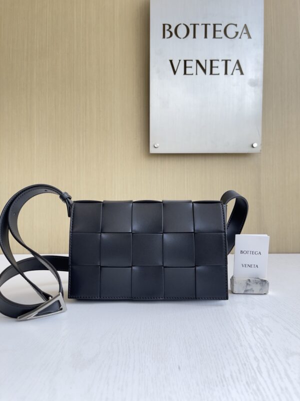 Bottega Veneta bag authentic quality 2025