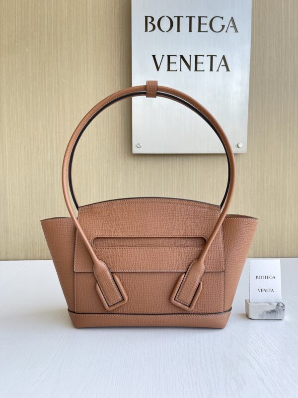 Bottega Veneta bag authentic quality 2025
