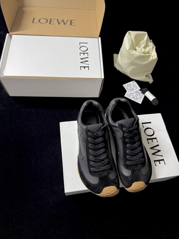 Loewe authentic quality sneakers 2025