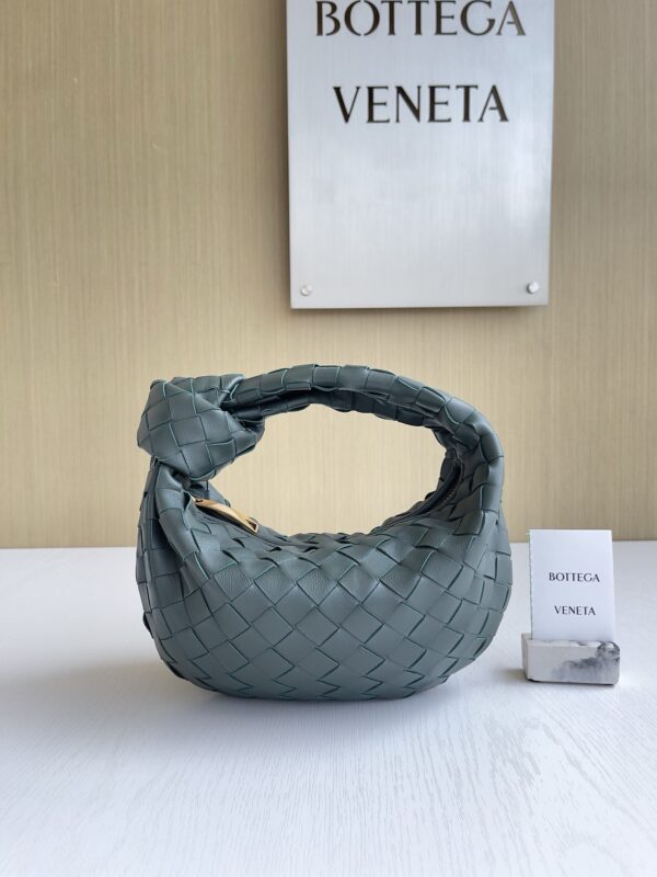 Bottega Veneta bag authentic quality 2025