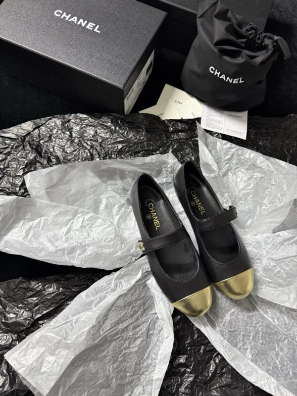 Chanel authentic quality shoes 2025