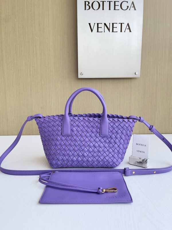 Bottega Veneta bag authentic quality 2025