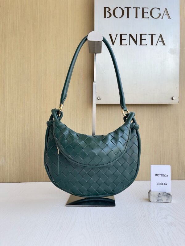 Bottega Veneta bag authentic quality 2025