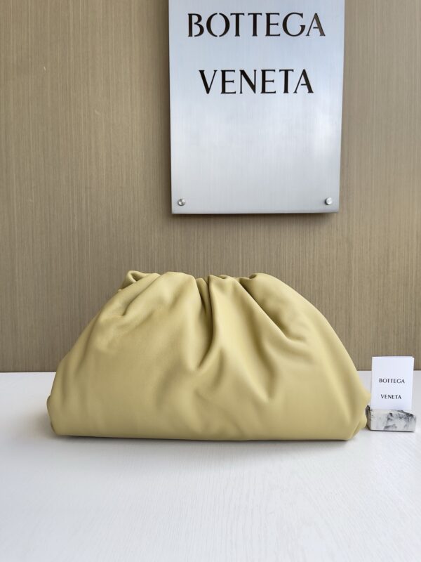 Bottega Veneta bag authentic quality 2025