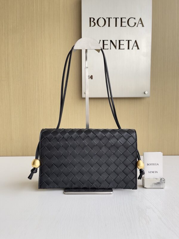 Bottega Veneta bag authentic quality 2025