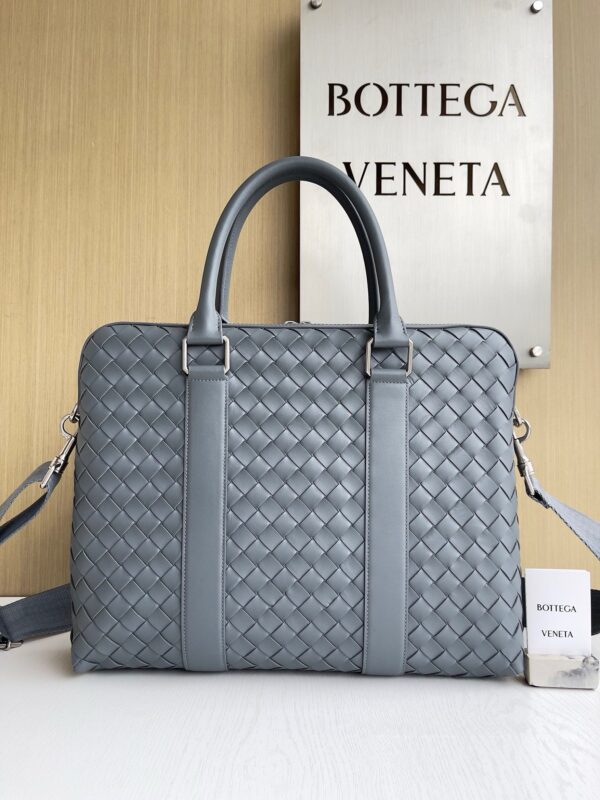 Bottega Veneta bag authentic quality 2025