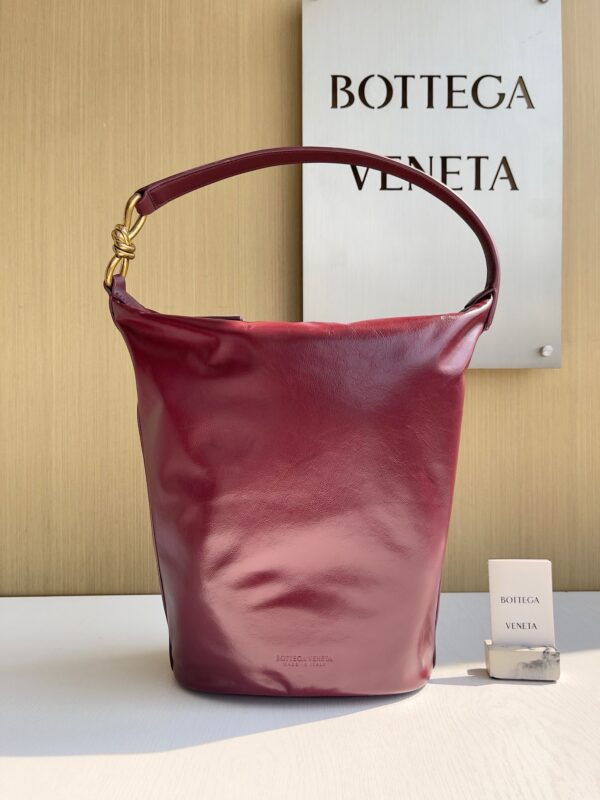 Bottega Veneta bag authentic quality 2025