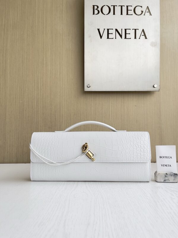 Bottega Veneta bag authentic quality 2025