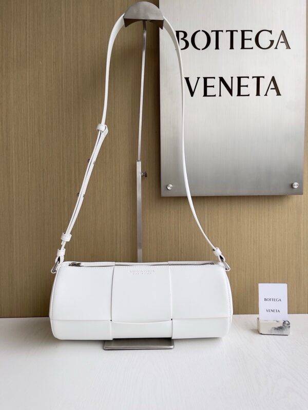 Bottega Veneta bag authentic quality 2025