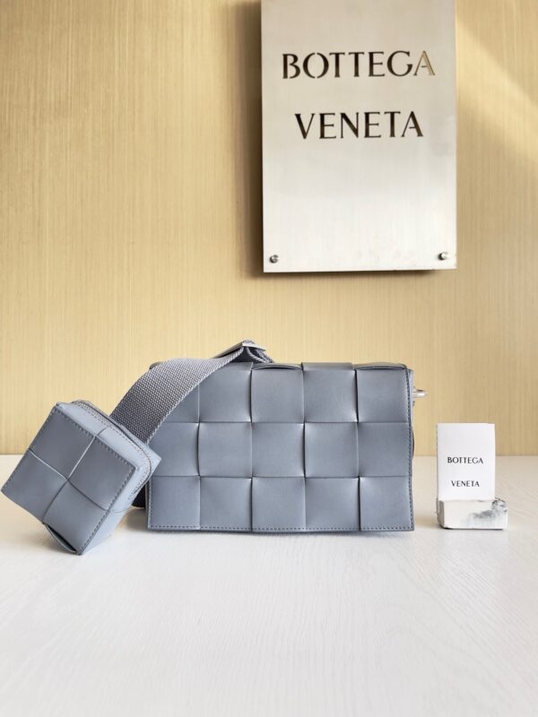 Bottega Veneta bag authentic quality 2025