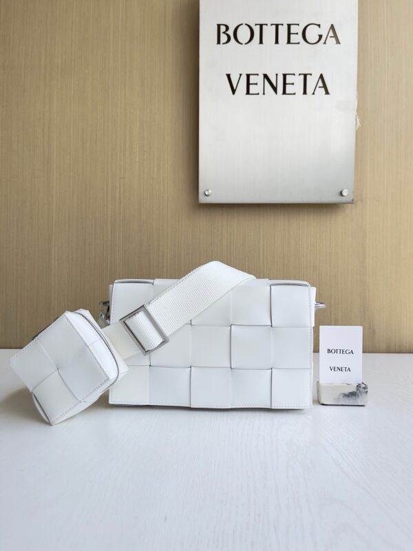 Bottega Veneta bag authentic quality 2025