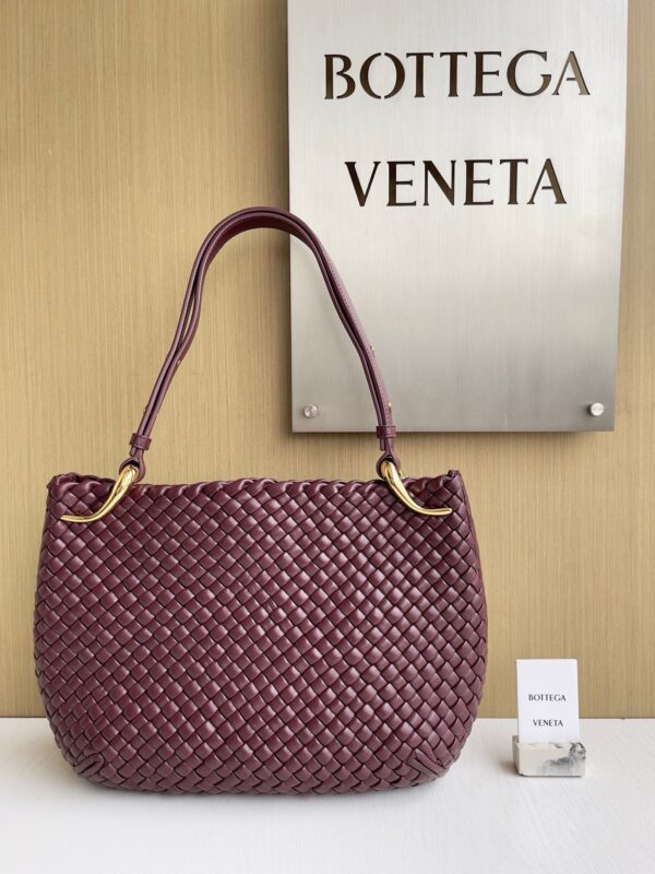 Bottega Veneta bag authentic quality 2025