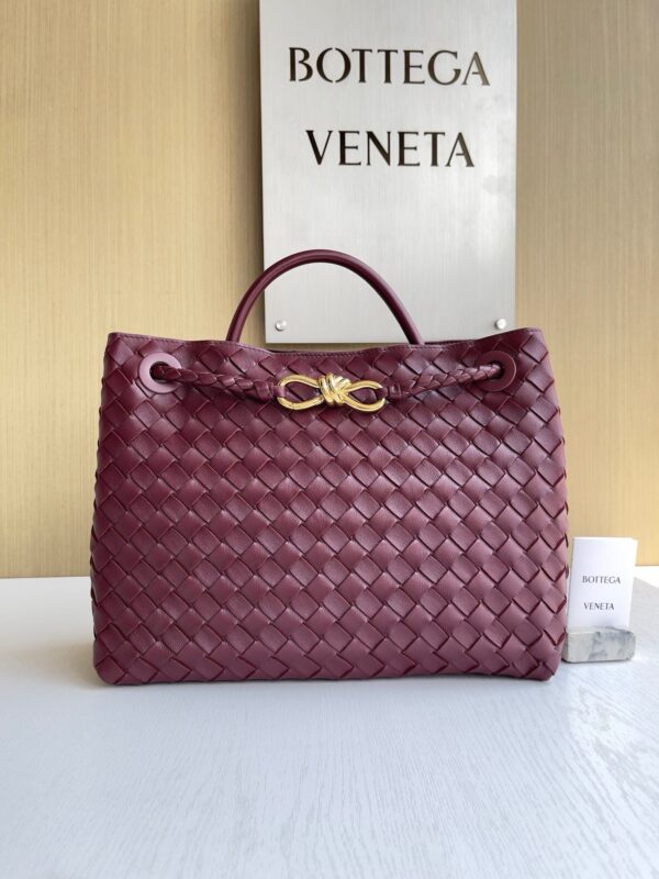 Bottega Veneta bag authentic quality 2025