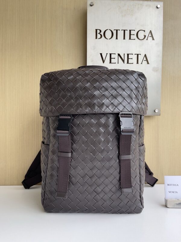 Bottega Veneta bag authentic quality 2025