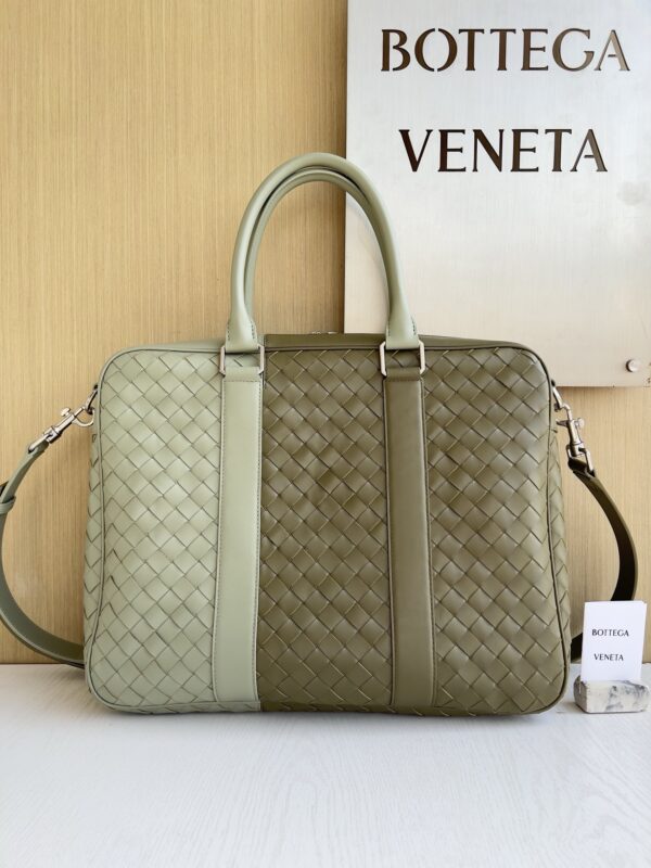 Bottega Veneta bag authentic quality 2025