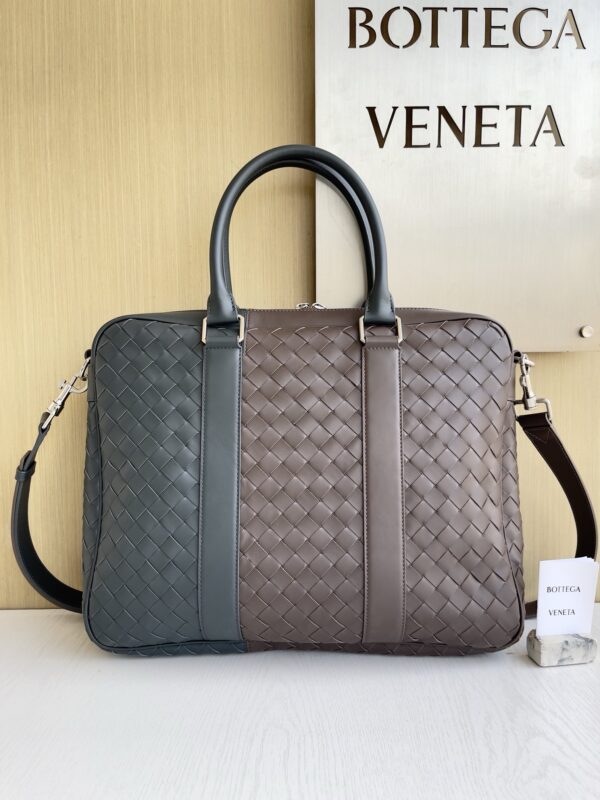 Bottega Veneta bag authentic quality 2025