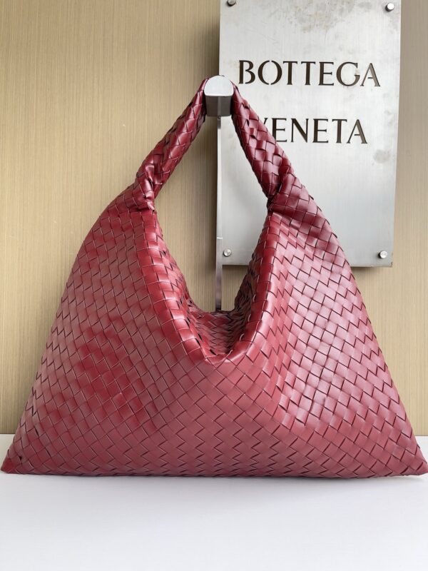 Bottega Veneta bag authentic quality 2025