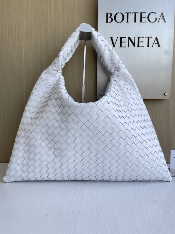 Bottega Veneta bag authentic quality 2025