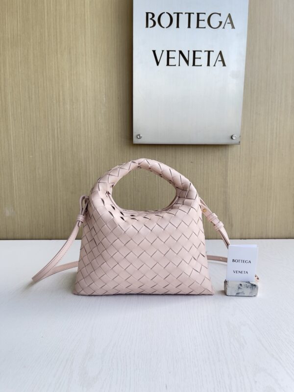 Bottega Veneta bag authentic quality 2025